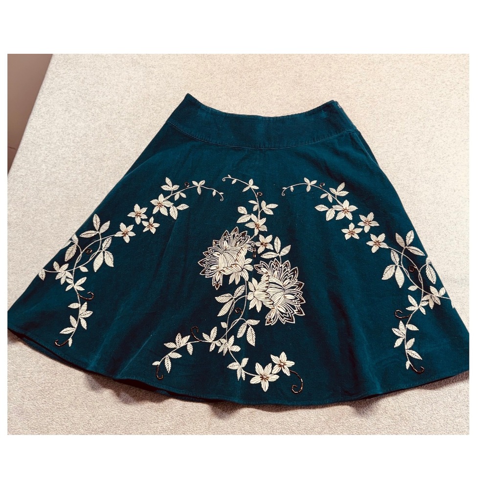 Talbots Corduroy Skirt Womens 8P Teal Floral Embroidered Beaded A-Line Boho Chic